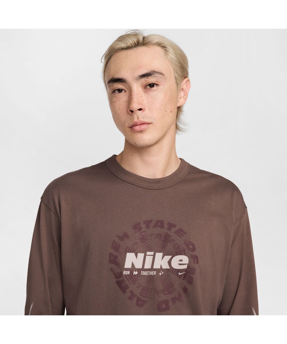 ナイキ(NIKE) Tシャツ 長袖 NSW グラフィックロンT OPP2 HV4908
