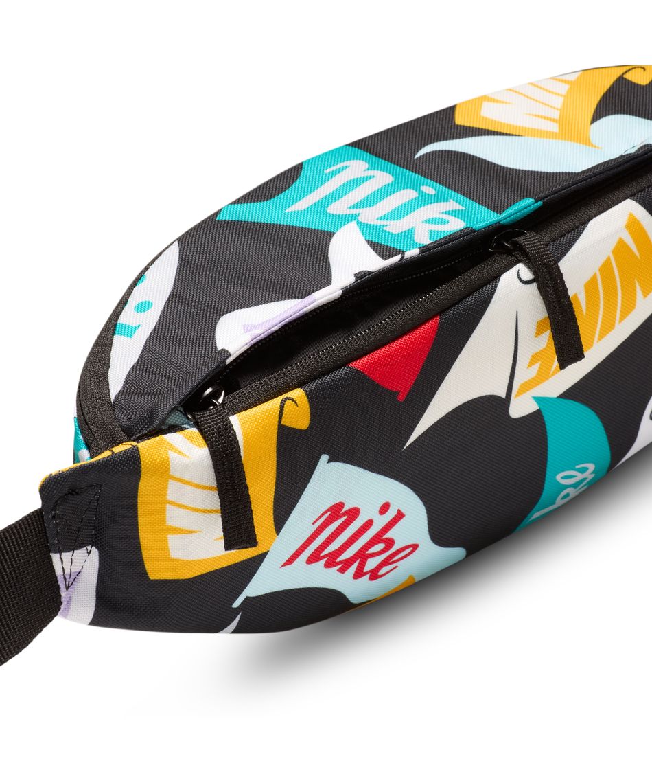 ナイキ(NIKE) ウエストバッグ ヘリテージウエストバックペナントトス ナイキ(NIKE) ウエストバッグ ヘリテージウエストバックペナントトス