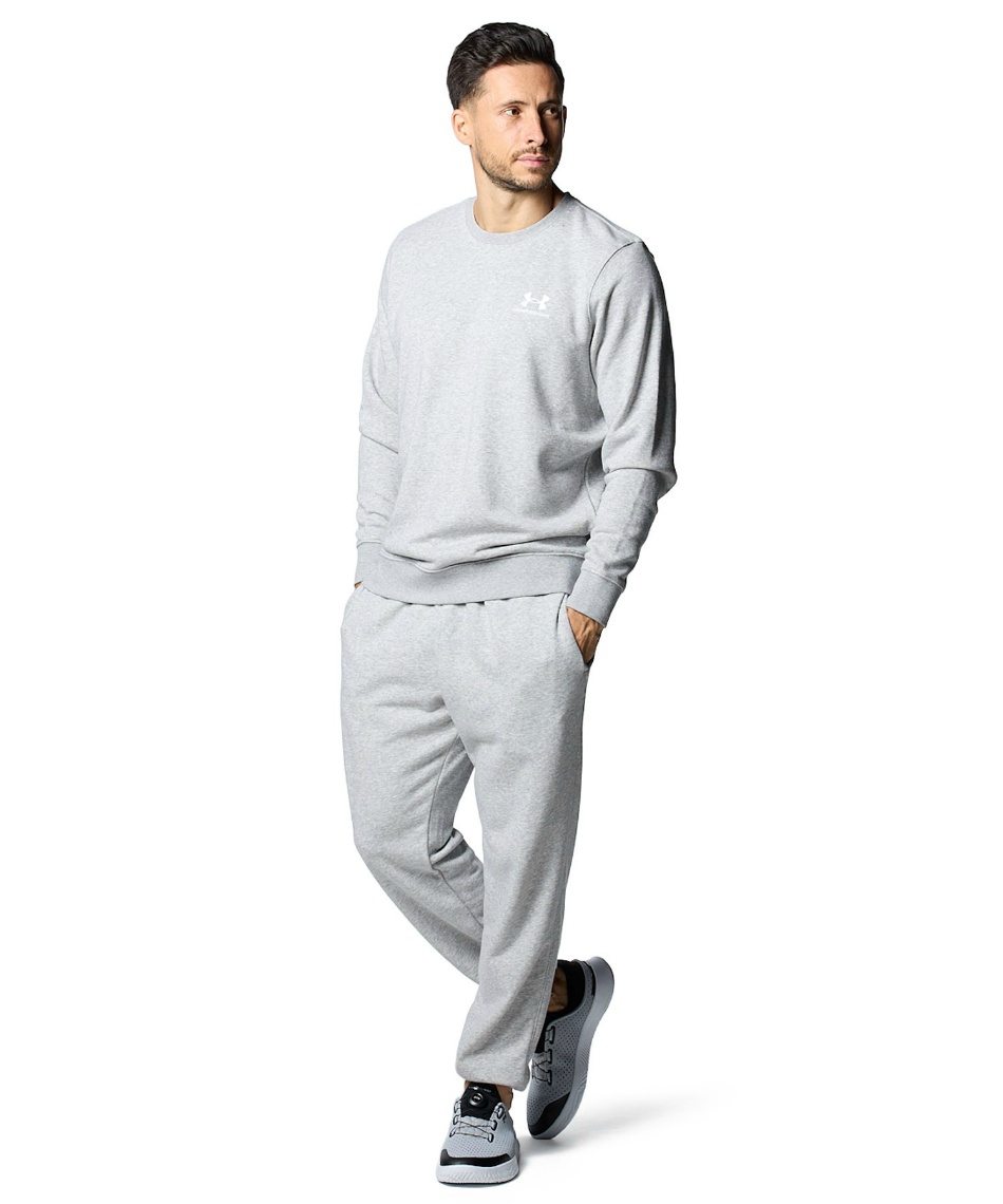 スウェットトレーナー UAエッセンシャルテリー クルー 1384821-012