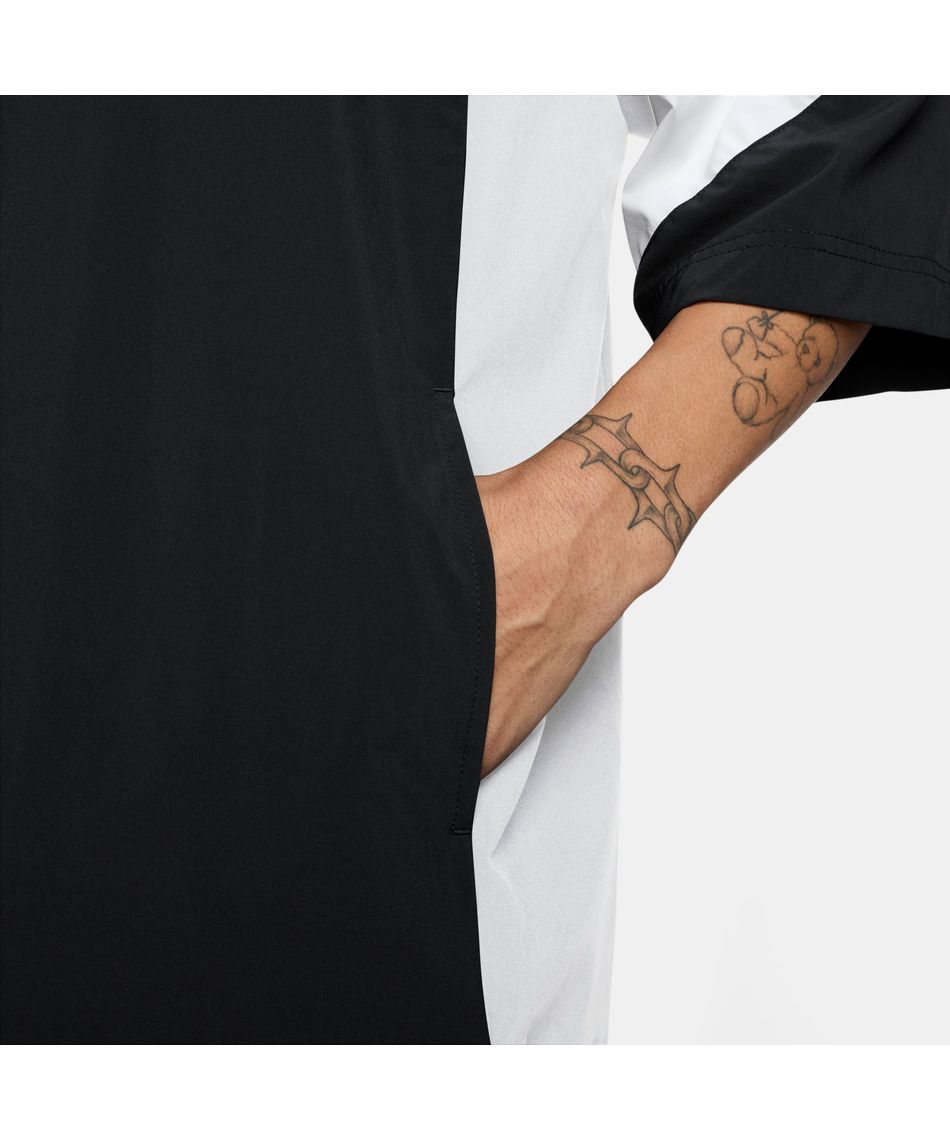 【新品】NIKE長袖Tシャツハーフジップ刺繍ポロシャツ2XL黒 新品NIKE☆長袖Tシャツ☆ハーフジップ☆刺繍ポロシャツ☆XL☆