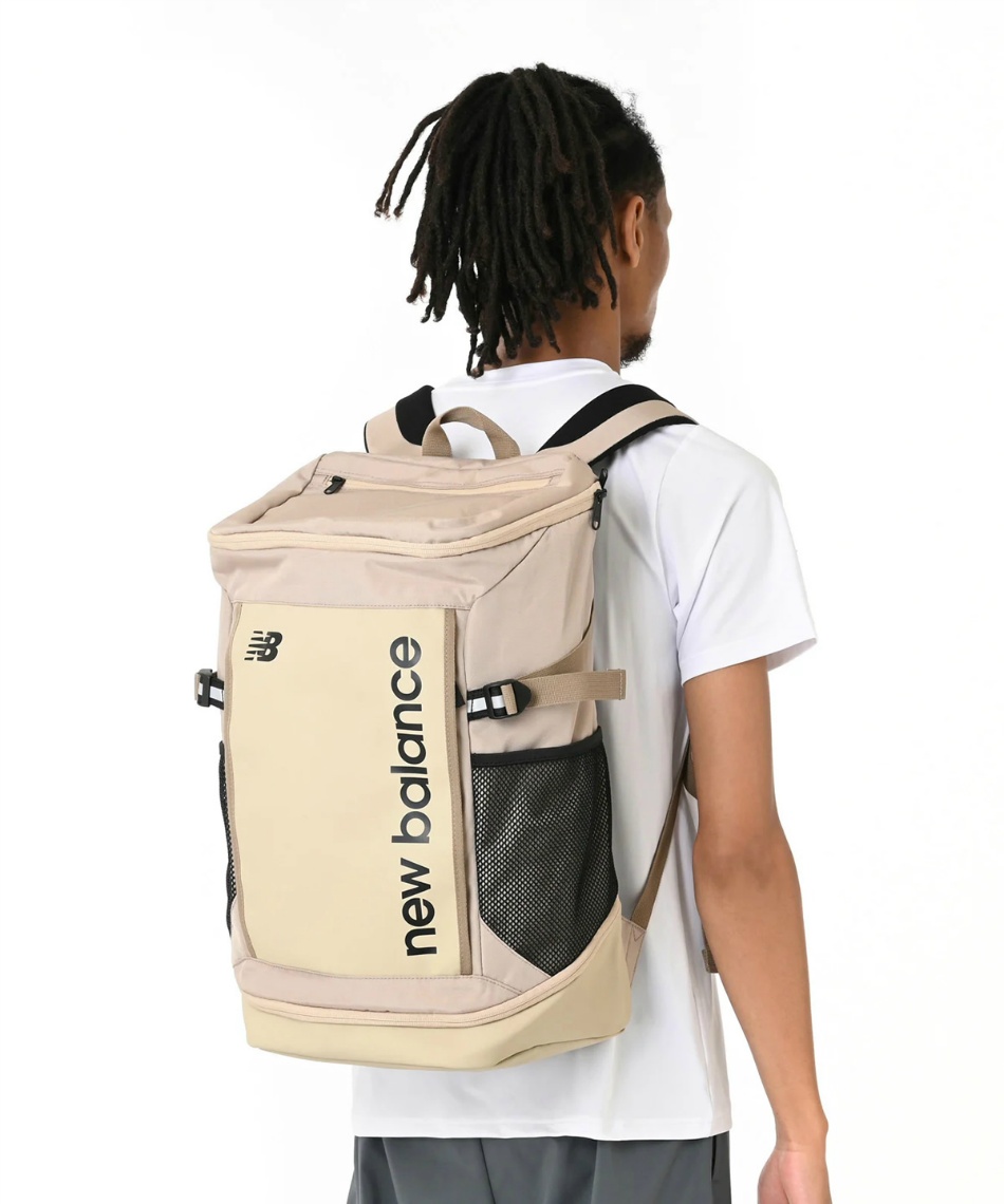 【新品】ニューバランス トップローディングバックパック✨ゴールド✨35L ニューバランス(new balance) バックパック トップローディングバック