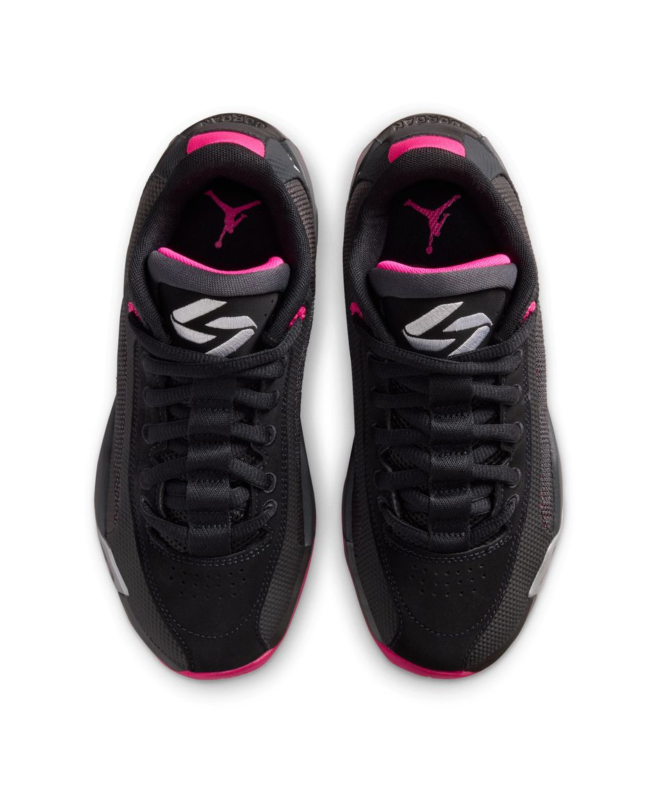 【JORDAN】バスケットシューズ　ブラック/ゴールド/レッド　２５センチ ジョーダン(JORDAN) バスケットシューズ 25FAジョダーンルカ .77