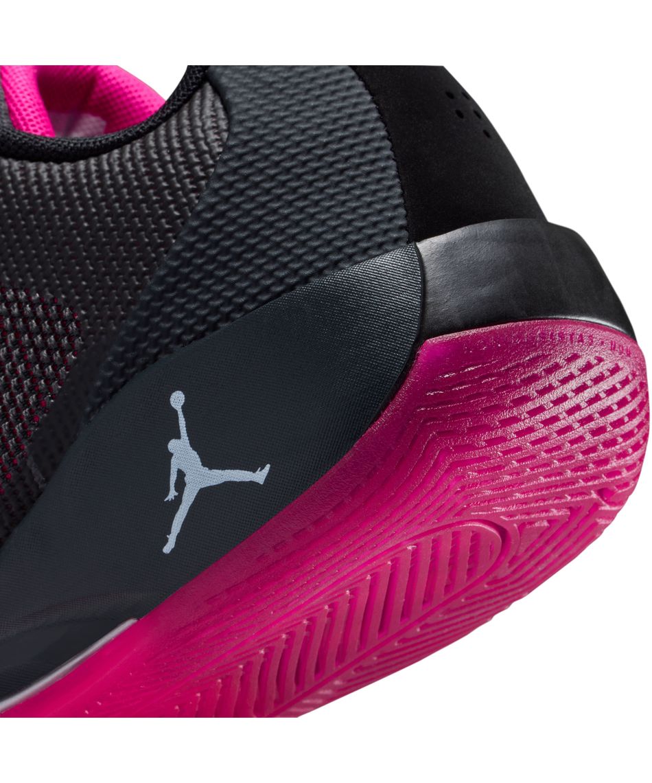 ジョーダン(JORDAN) バスケットシューズ 25FAジョダーンルカ .77