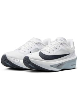 ★新品！ナイキ　ズームフライ6　ランニングシューズ　26cm★ ナイキ（NIKE）（メンズ）ランニングシューズ トレーニング