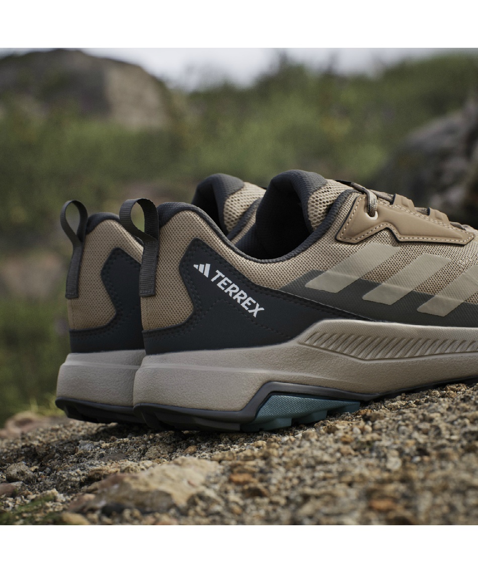 アディダス(adidas) トレッキングシューズ ローカット テレックス