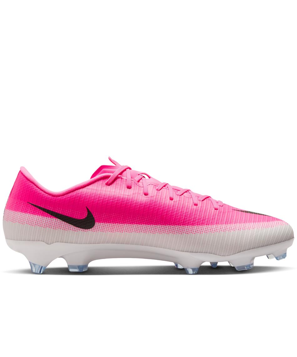 ♭ ナイキ(NIKE) サッカースパイク マーキュリアル ヴェイパー 17