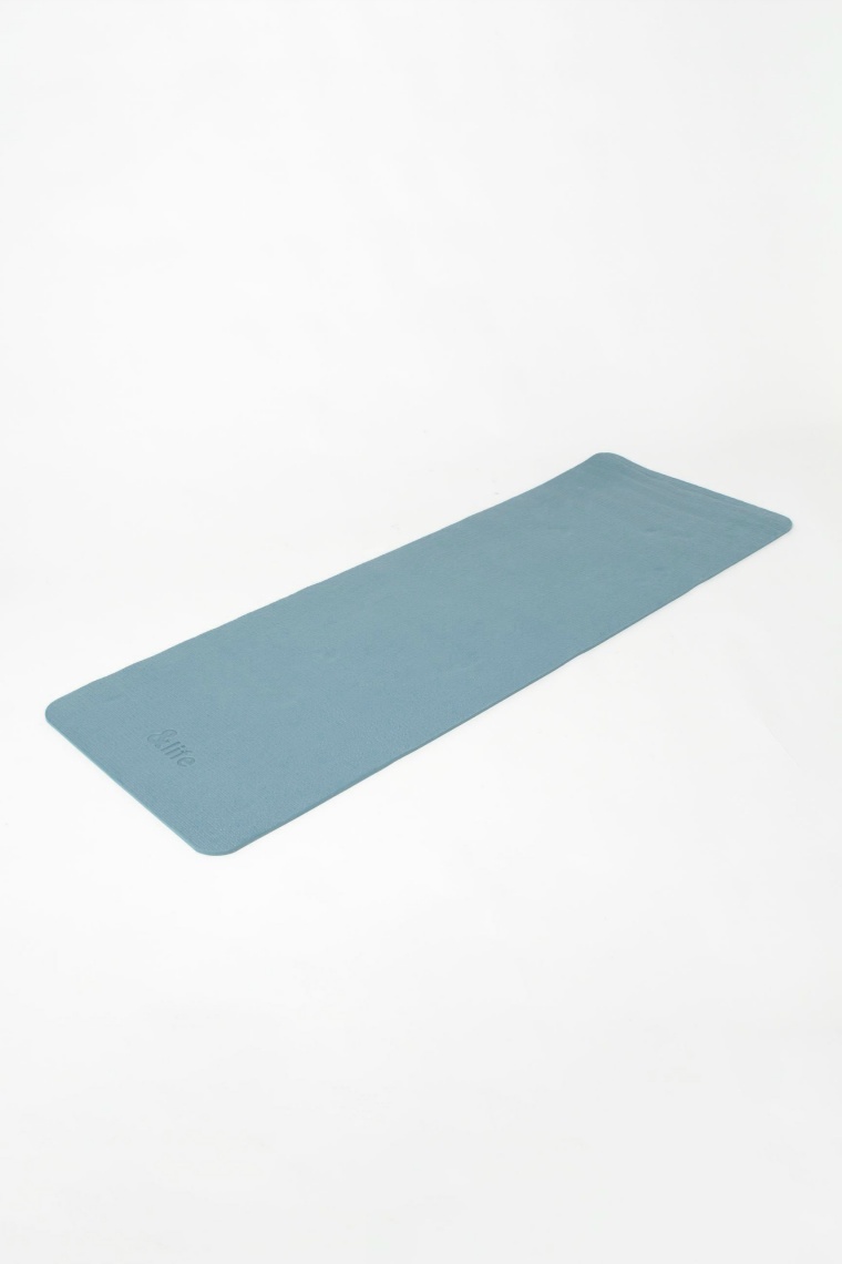 ヨガマット 8MM AL580106K05 | スポーツ用品ならヒマラヤオンライン