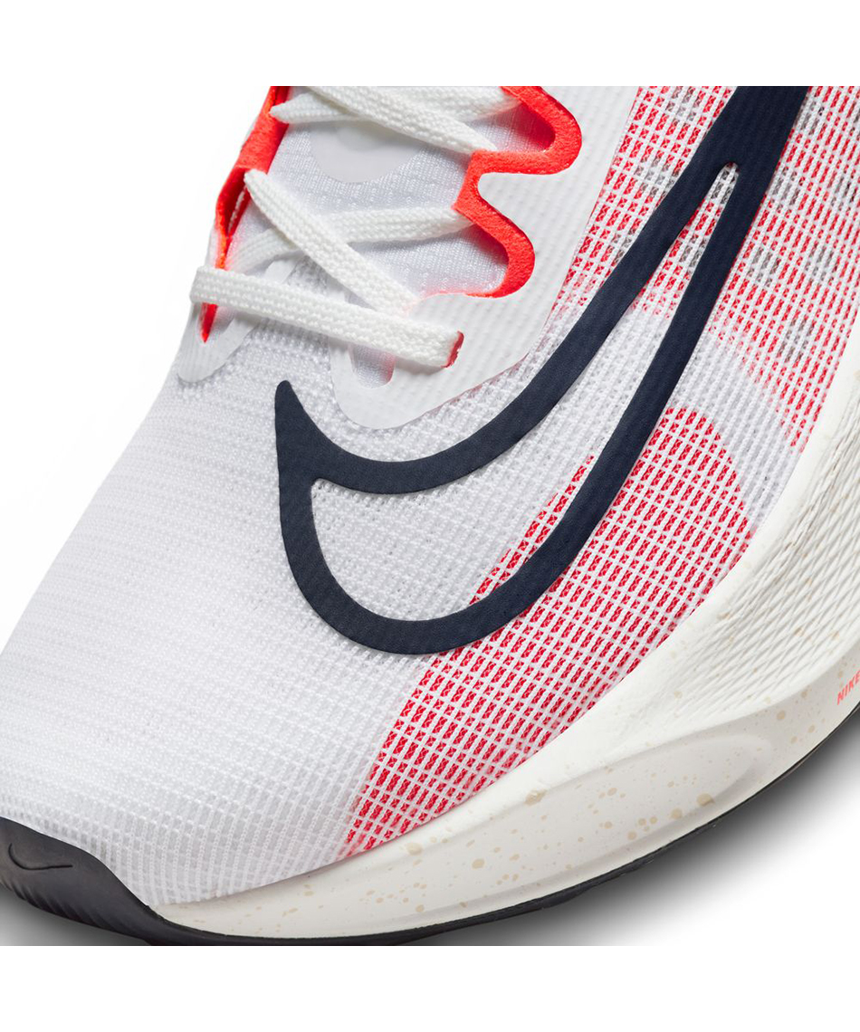 ランニングシューズ ズームフライ 5 DM8968-100 | スポーツ用品なら