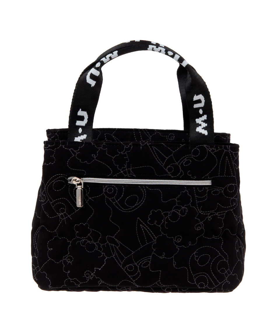 M・U SPORTS 刺繍キャラクターポーチ（703J6000） MU SPORTS カートバッグ キャラクター総柄刺繍キルトポーチ小