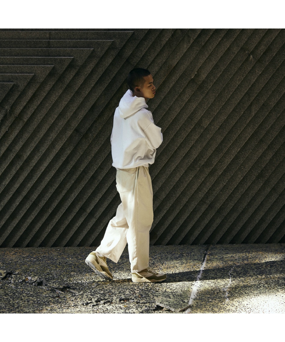 スニーカー コンテンダー CONTENDER D1GA242001 | スポーツ用品なら