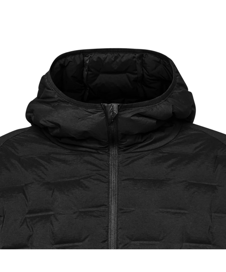 ATHLETA フード付きダウンジャケット ブラック アスレタ(ATHLETA) 中綿ジャケット ウルトラストレッチダウンJK