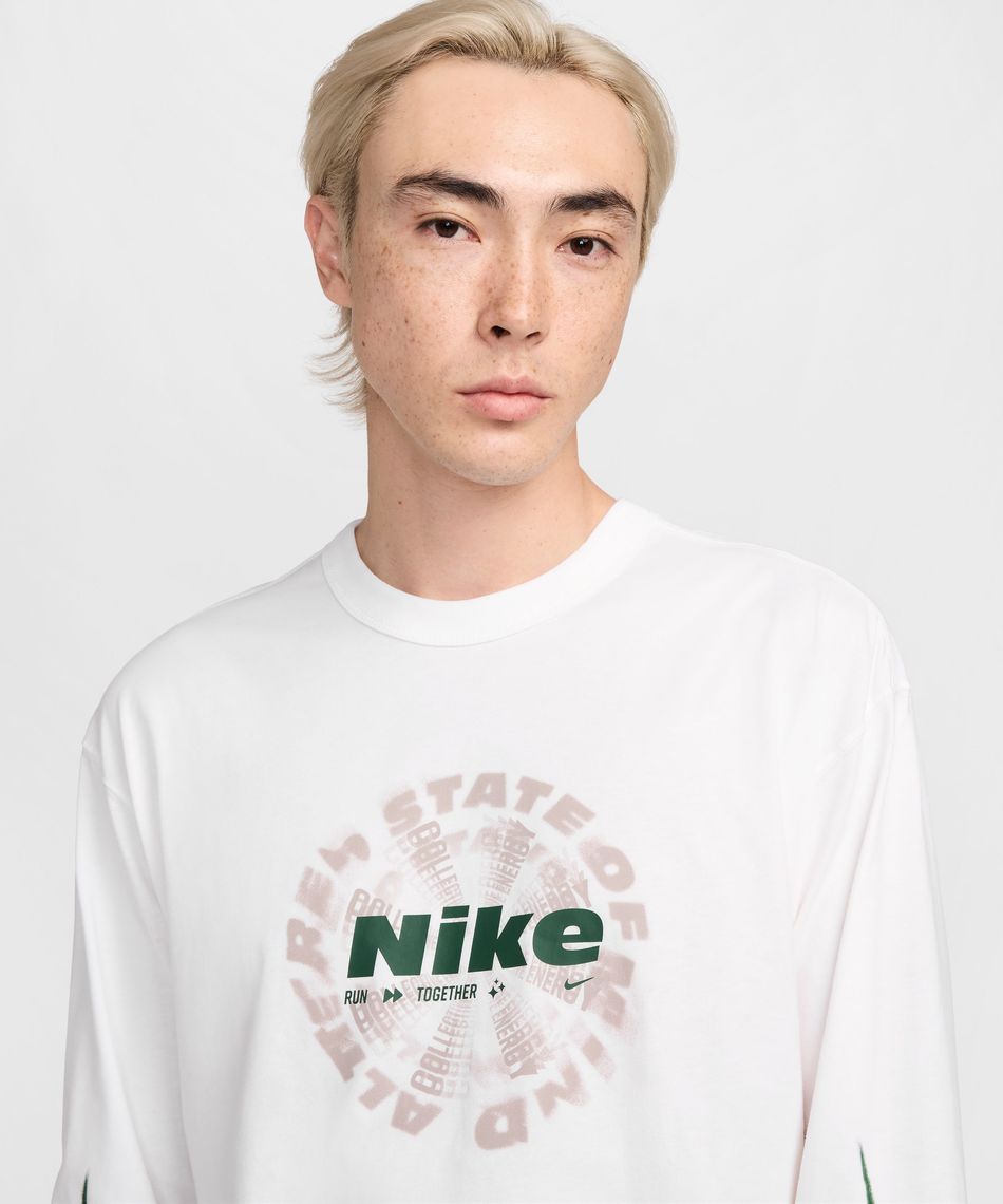 Tシャツ 長袖 NSW グラフィックロンT OPP2 HV4908-100 | スポーツ用品