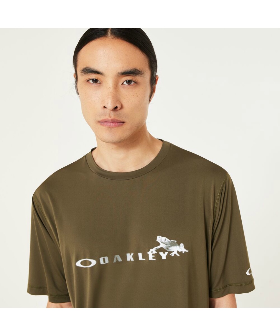 オークリー　Tシャツ　Mサイズ オークリー Tシャツ グレー Mサイズ - メルカリ