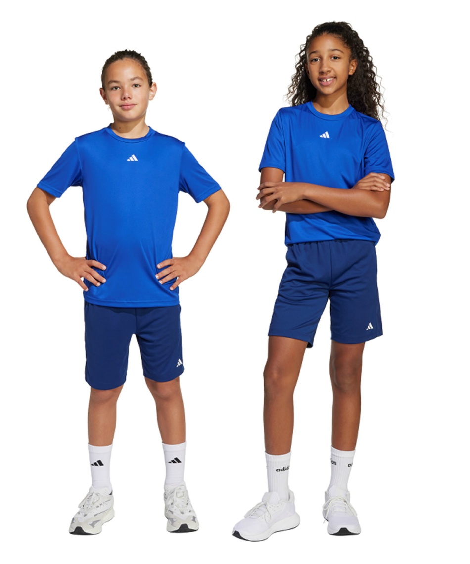 ショートパンツ トレイン エッセンシャルズ ロゴ レギュラーフィット