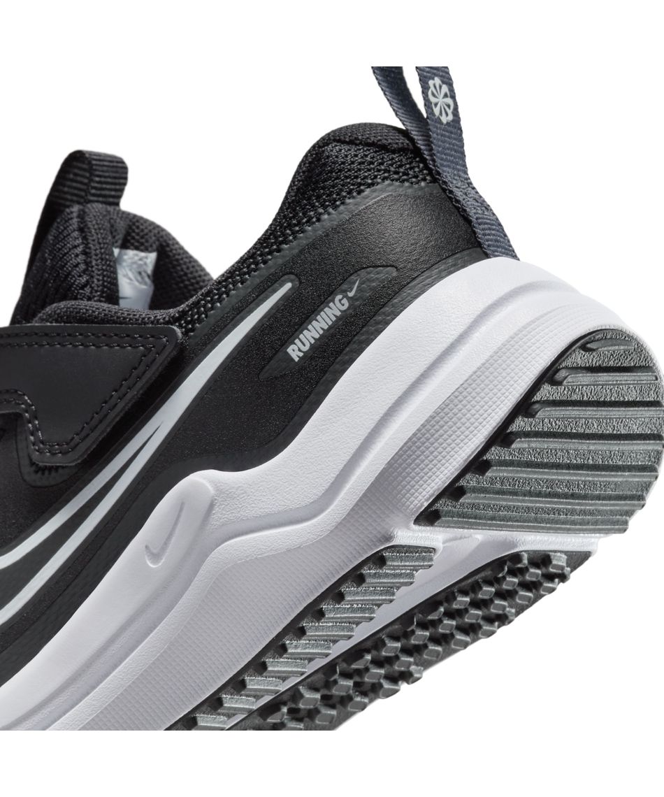 ナイキ(NIKE) ジュニアスニーカー 25FA コスミックランナー PSV HM4400