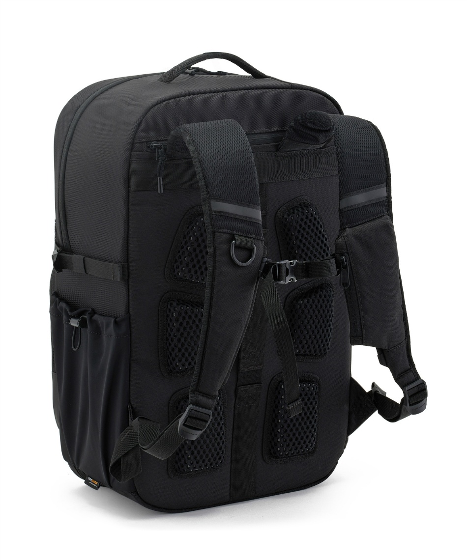 Under Armour アンダーアーマー　バックパック ブラック アンダーアーマー公式】 UAチーム フラップ バックパック（ライフ