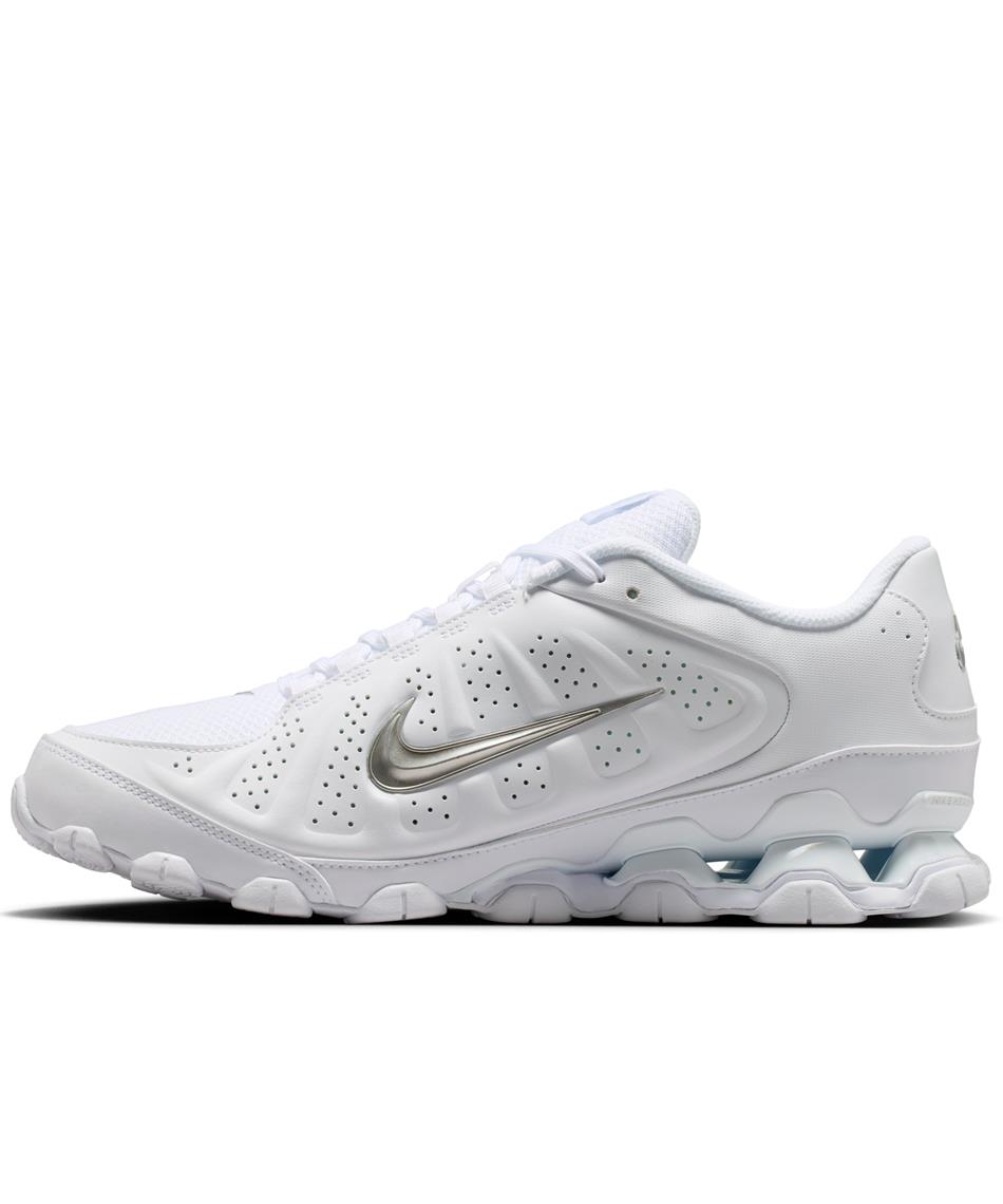 ナイキ(NIKE) スニーカー 26SU リアックス8 NSW SL IR5118-100