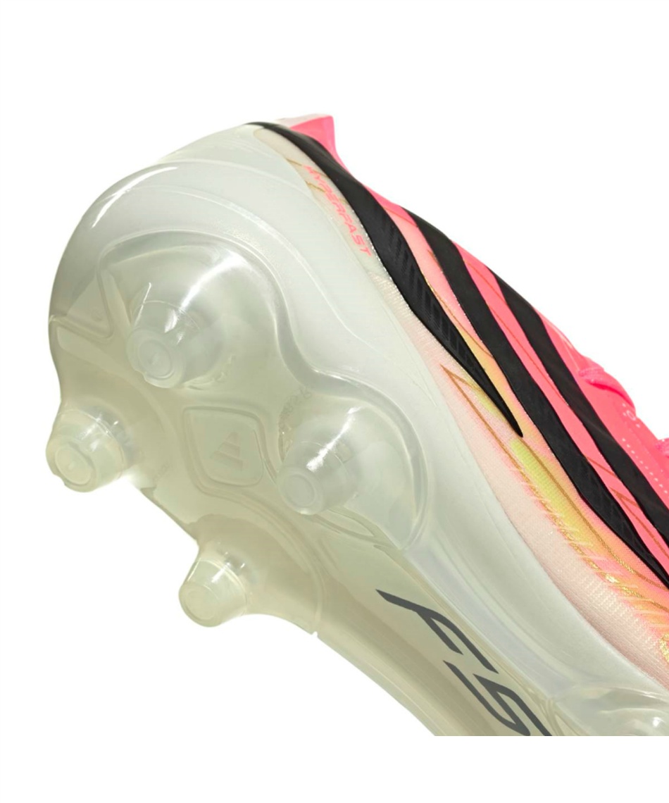 サッカースパイク F50 ハイパーファスト ELITE HG/AG 土・人工芝・天然