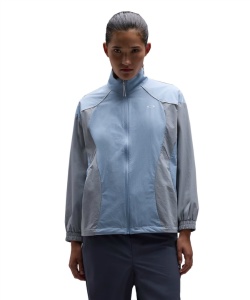 美品　オークリー(OAKLEY)ウインドブレーカー 軽量 M ゴルフウェア アイテム:スポーツウェア:ウインドブレーカー:ジャケット オークリー