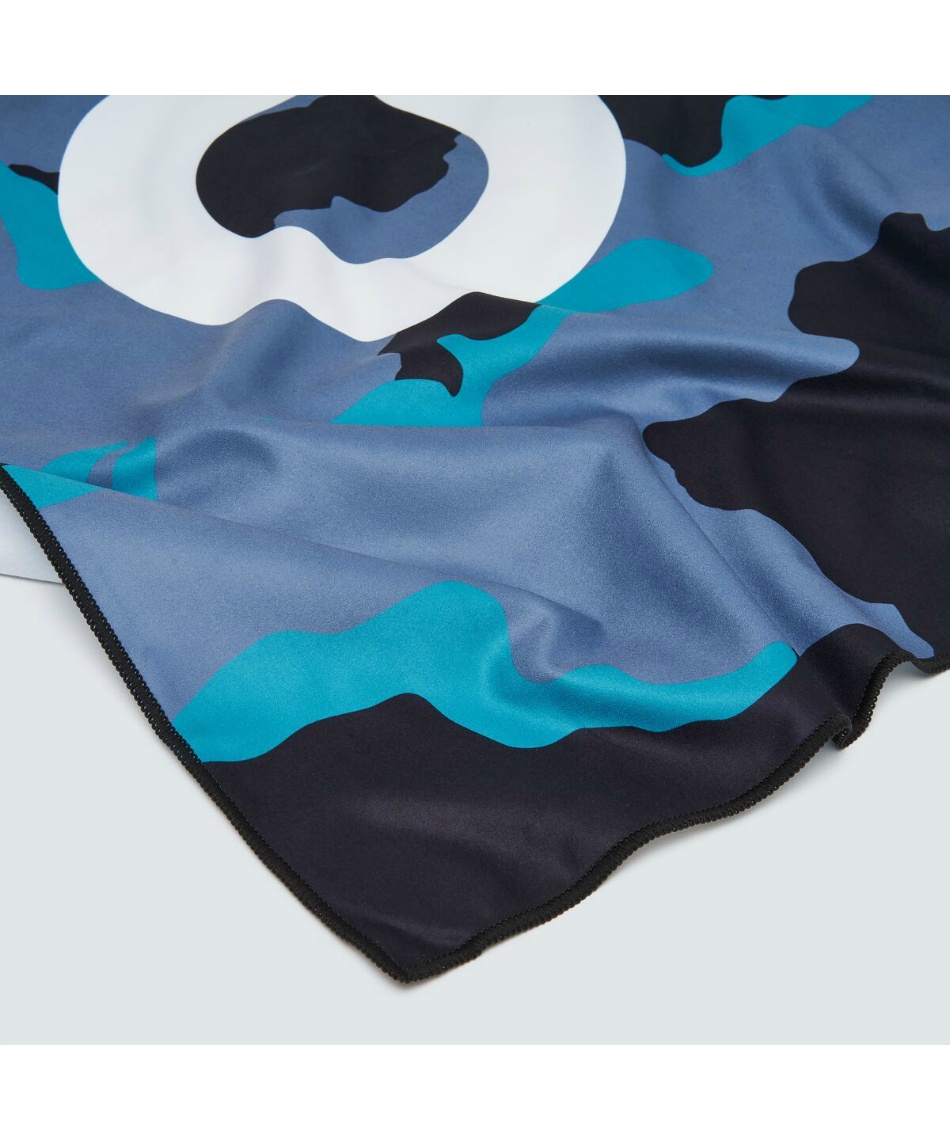オークリー(OAKLEY) タオル ESSENTIAL BEACH TOWEL FOS901443 【国内
