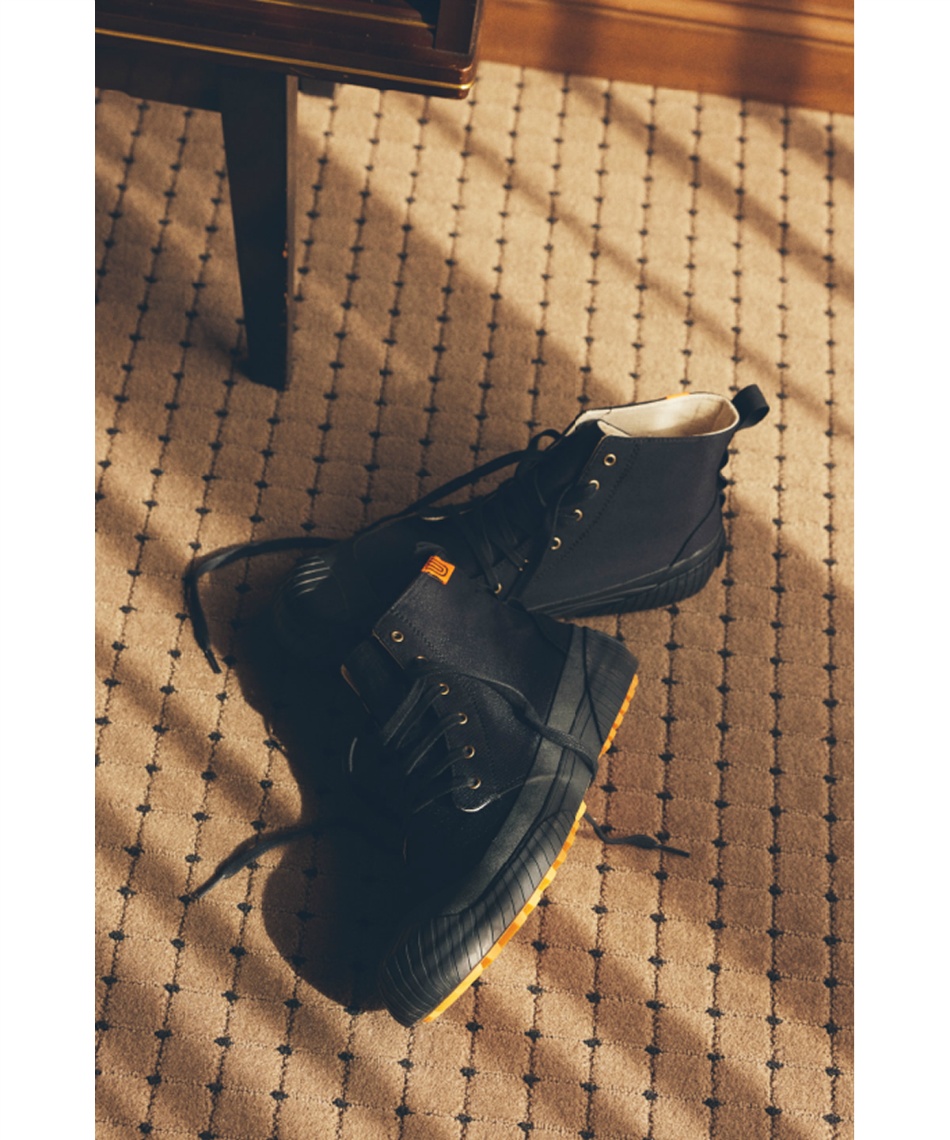 スニーカー 撥水ハイカットスニーカー UO14HS 【ご自宅配送限定