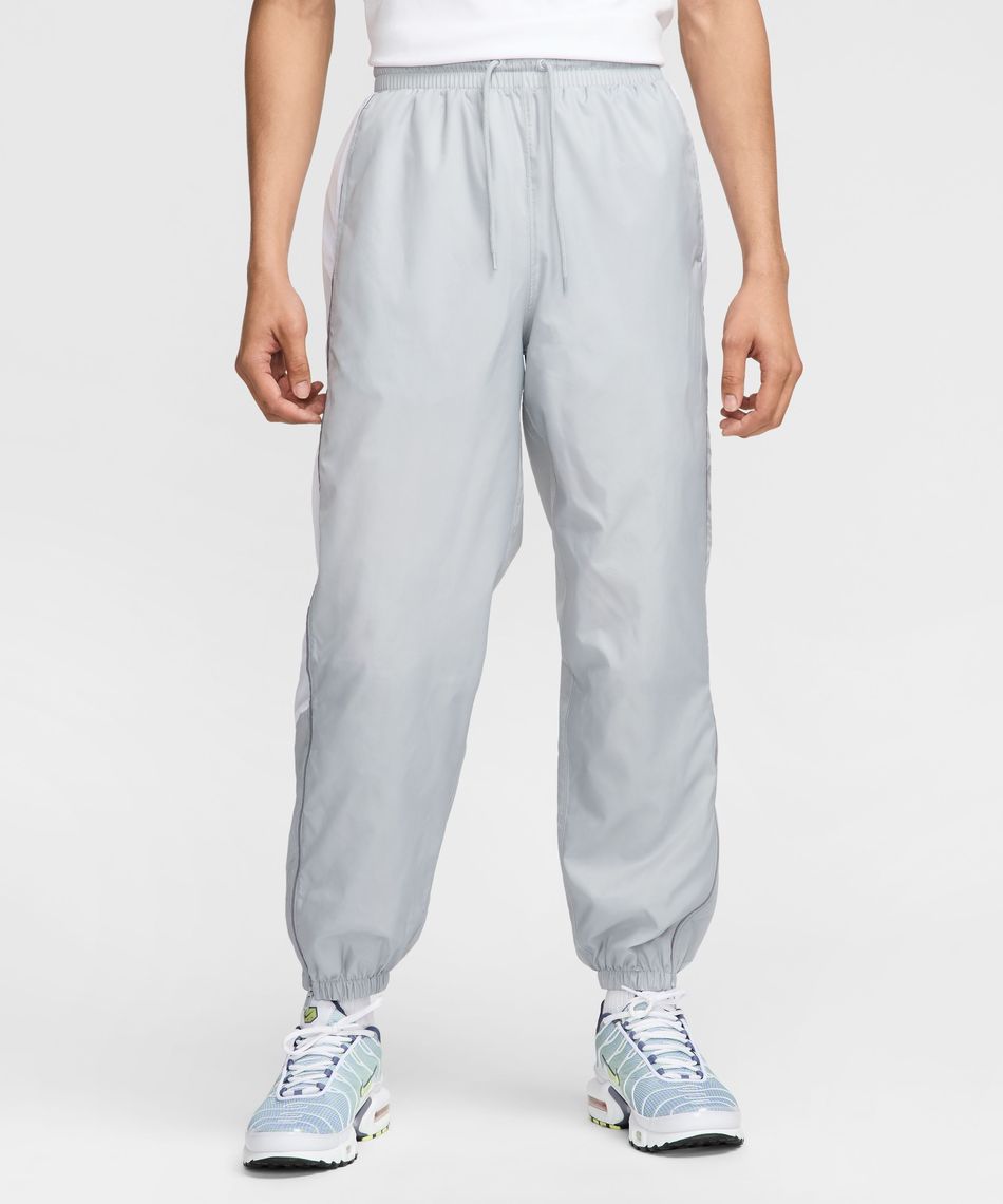 Nike シルバー ウィンドブレーカー パンツセット ナイキ(NIKE) ウインドブレーカー パンツ NSW CLUB ウーブン