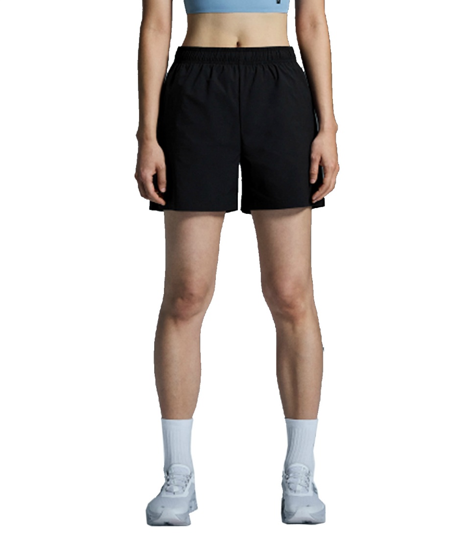 オン(On) ショートパンツ 5インチ Core ショーツ 1WF11050553