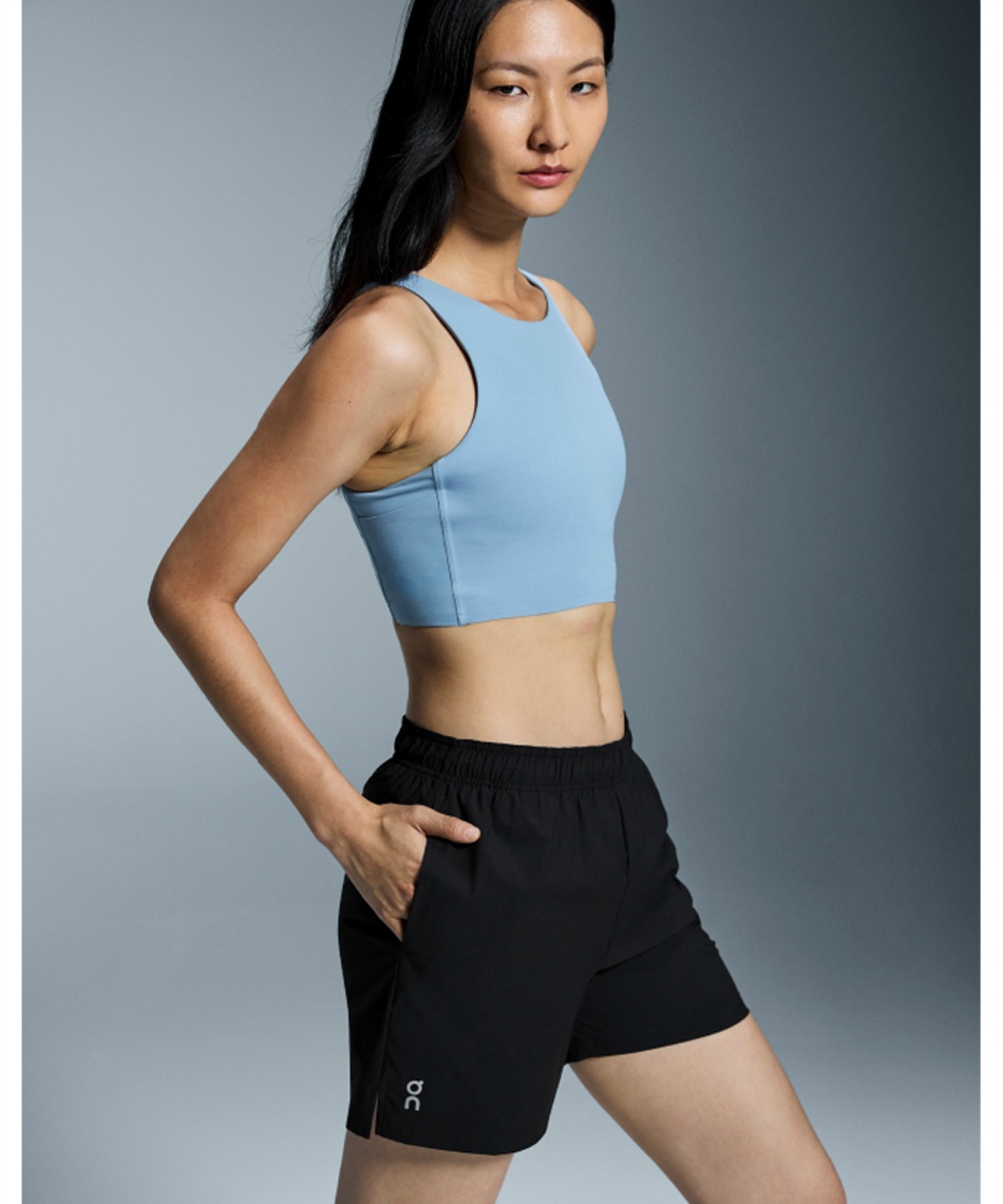 オン(On) ショートパンツ 5インチ Core ショーツ 1WF11050553