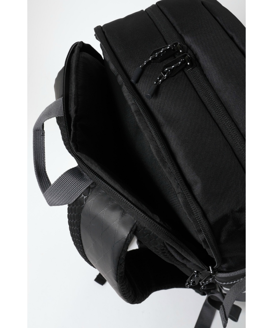 ボルコム(VOLCOM) バックパック Short Range Backpack - Black