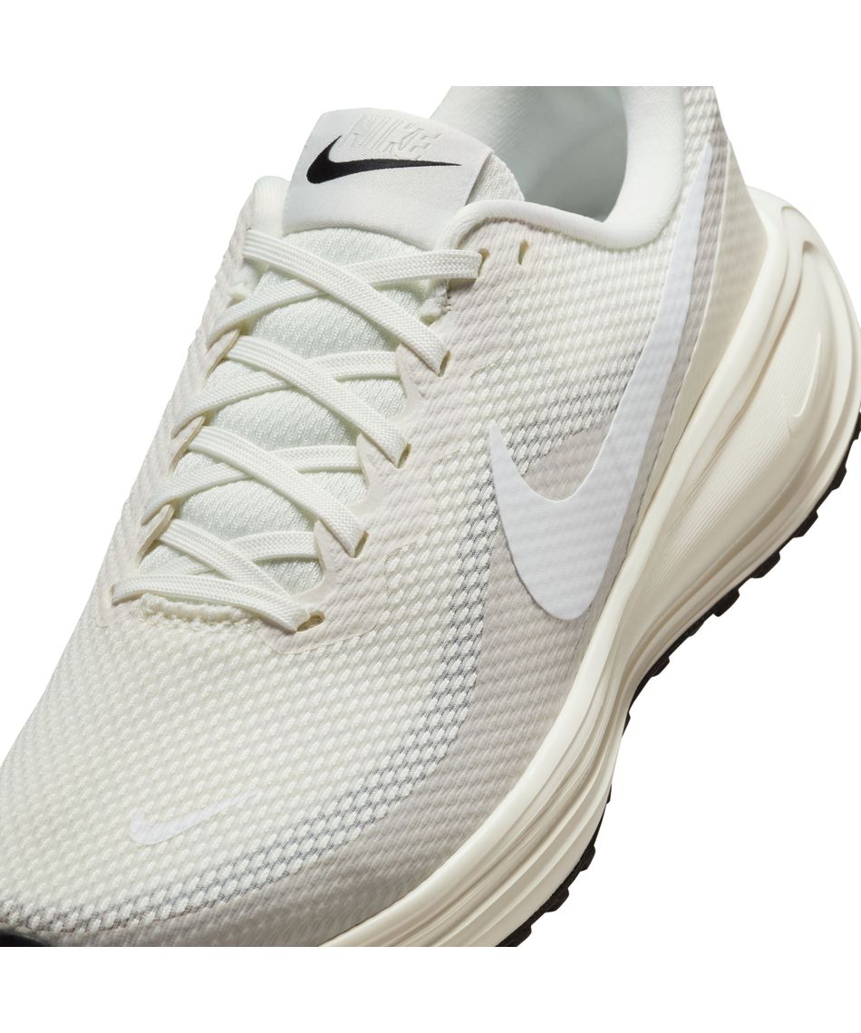 ナイキ(NIKE) ランニングシューズ 25FA レボリューション 8 HJ8485-103