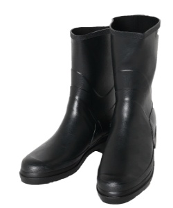 �l���|�C���g100pt 9% OFF�^SALE �y���������z�G�[�O��(AIGLE) �u�[�c BISON JP �o�C�\�� ZZHND25 �����Y NOIR 26�D0cm�i42�j