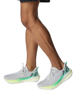 �l���|�C���g1575pt 30% OFF�^SALE �y���������z�A���_�[�A�[�}�[(UNDER ARMOUR) �����j���O�V���[�YUA VELOCITI SPD 6000007-017 �����Y HGY�^GMO 27�D0