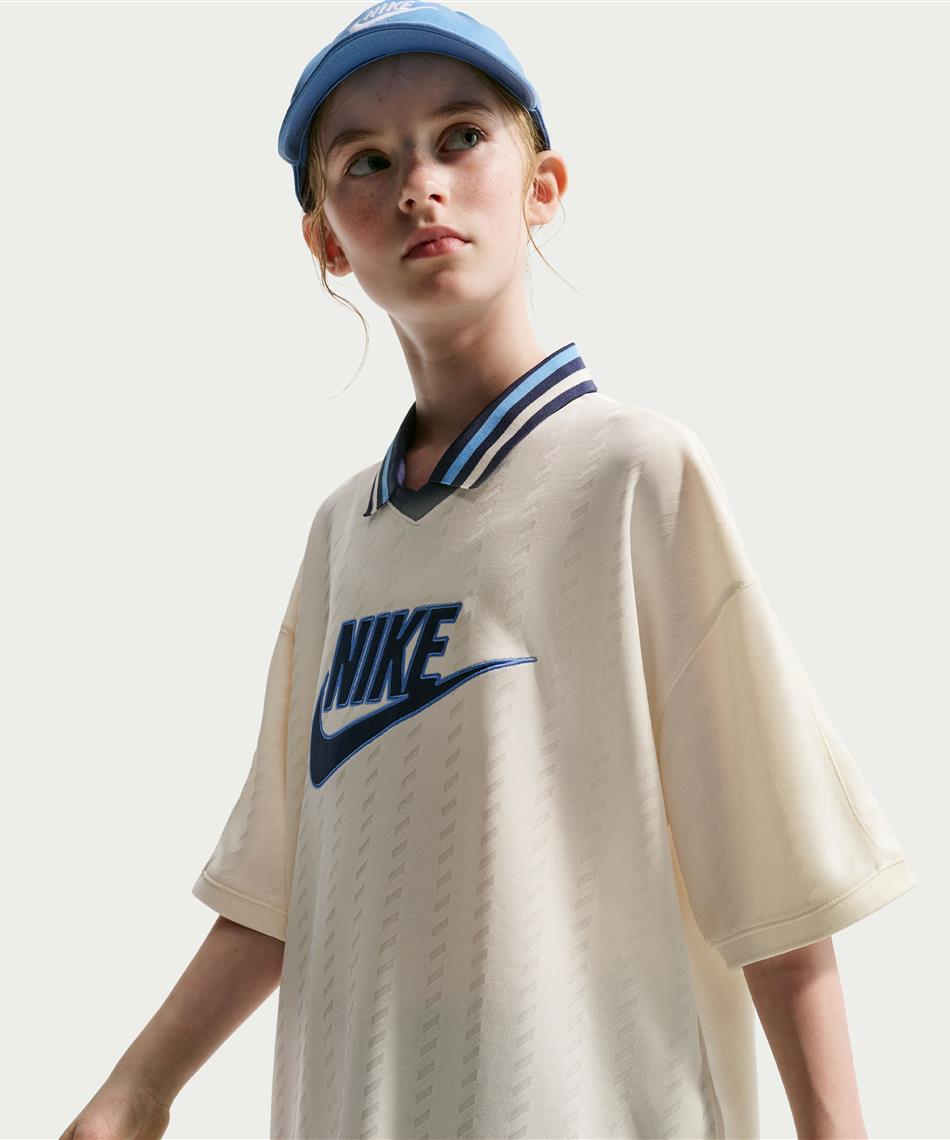 Tシャツ 半袖 NSW CLN 襟付き 半袖T IQ0435-047 | スポーツ用品なら