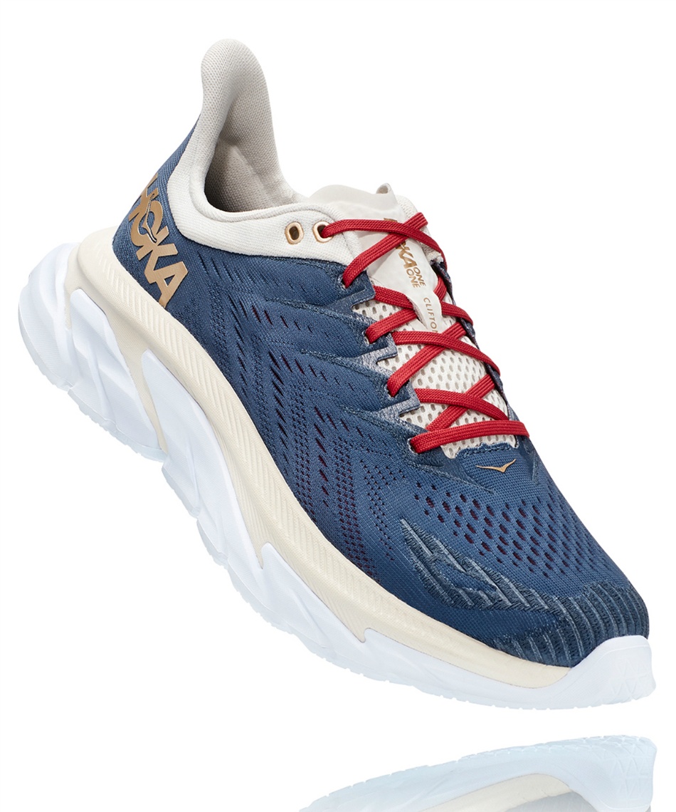 hoka ホカ スニーカー クリフトンエッジ ランニングシューズ 新品未使用品 イノベーションの集大成！ ホカ オネオネの最新ランニング