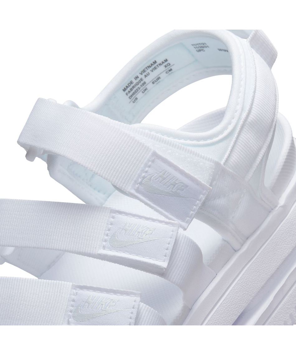 ナイキ(NIKE) ストラップサンダル 厚底 アイコンクラシック