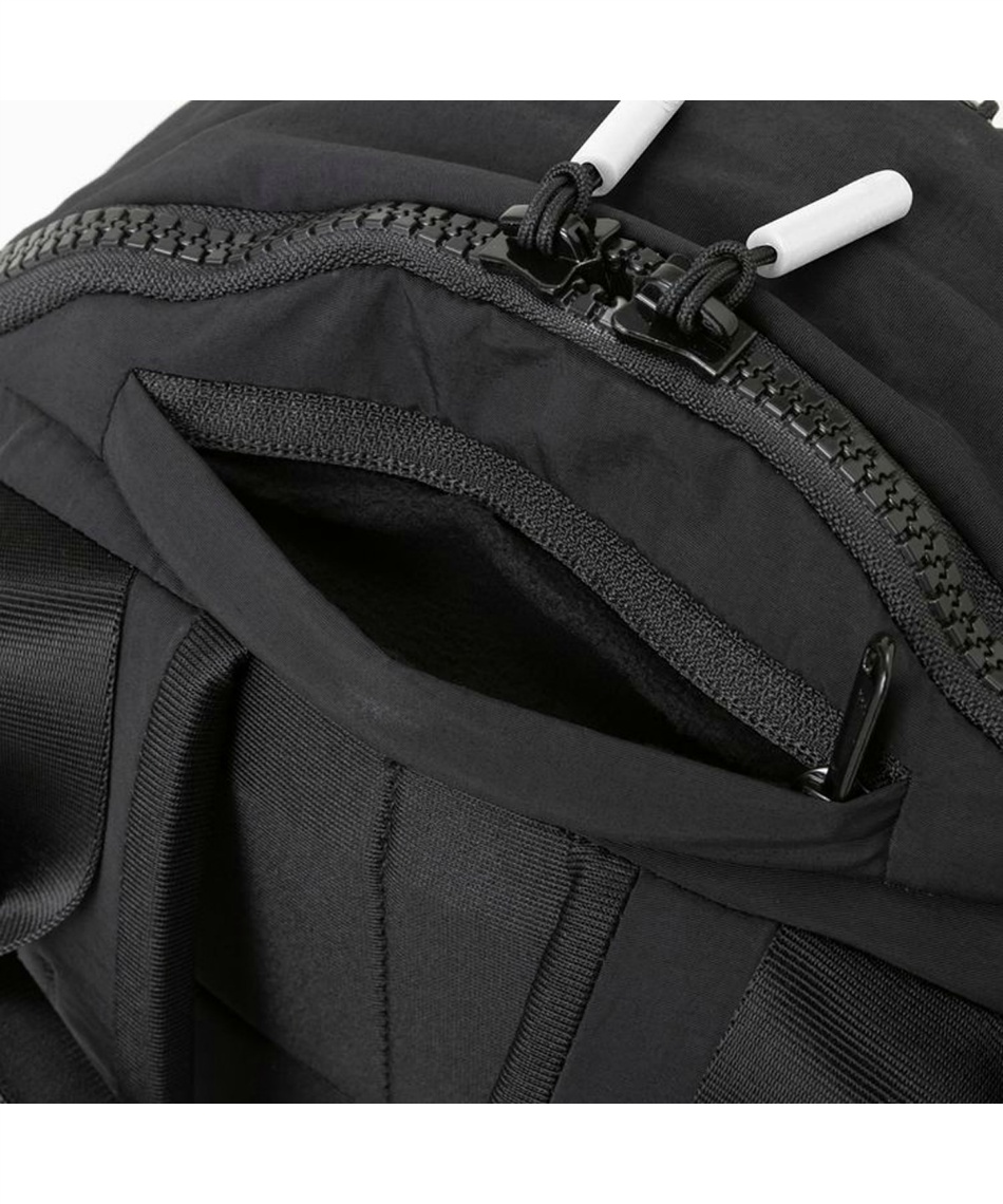 ☆即日発送☆美品☆ノースフェイス　リュック　NMW82300 ブラック バックパック ネバーストップデイパック Never Stop Daypack