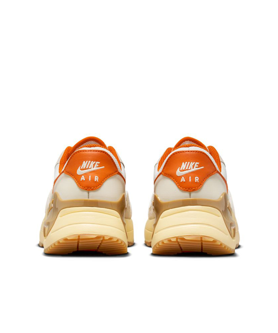 ナイキ(NIKE) スニーカー 23HOエアマックスSYS（W）NCPS