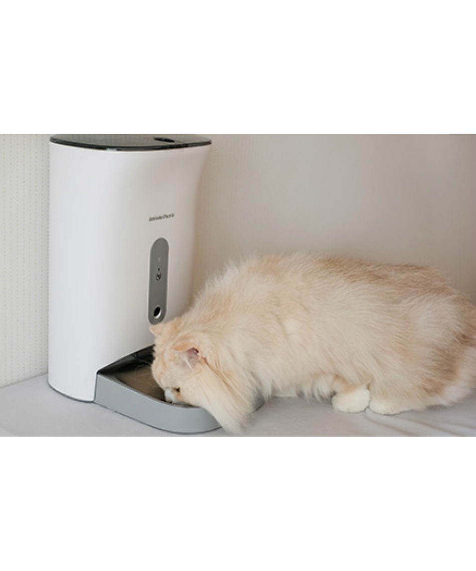 カリカリマシーン V2C 自動給餌器 獣医師推奨】カリカリマシーン V2C / 猫 犬 自動給餌器 カメラ