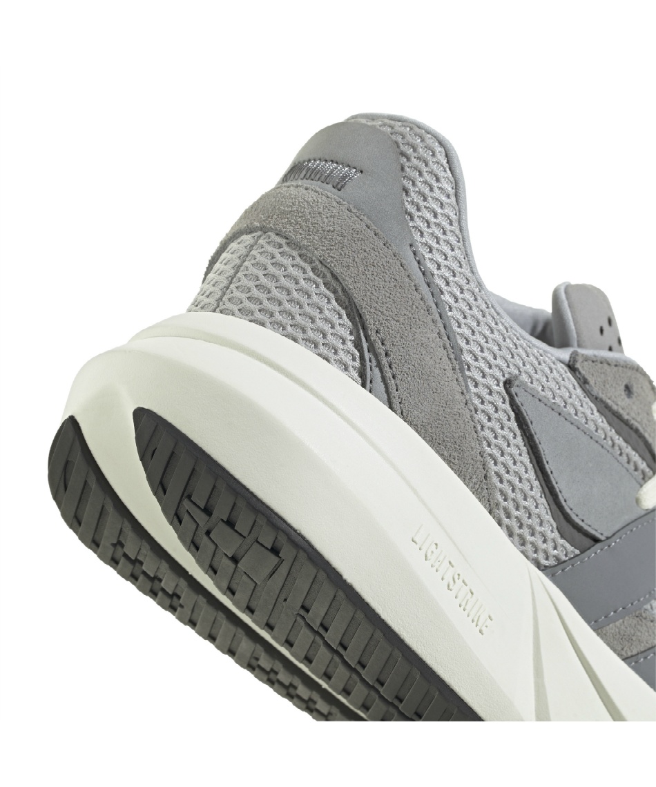 スニーカー ライトブレイズ Lightblaze IH8607 NJG58 | スポーツ用品