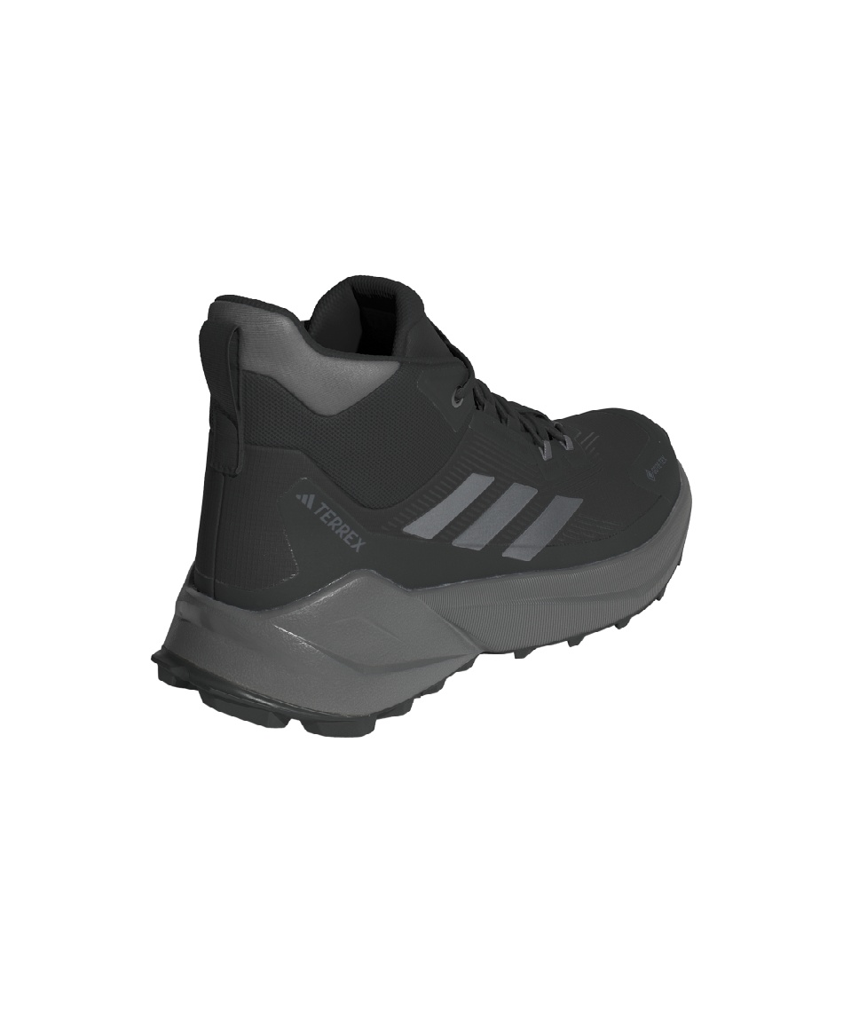 アディダス(adidas) トレッキングシューズ ゴアテックス ミッド