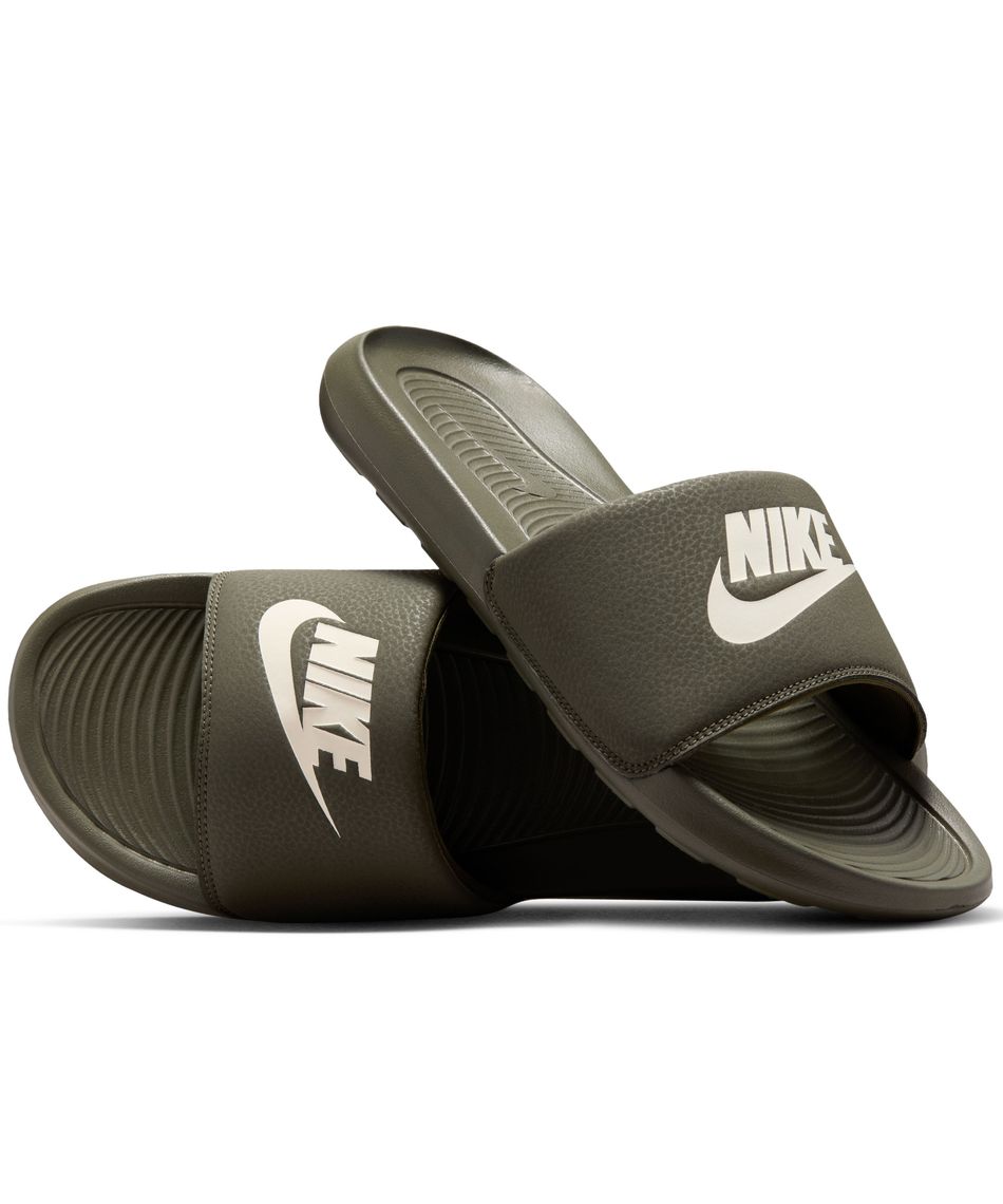 ☆早い者勝ち☆ ナイキ　ビクトリー ワン スライド CN9675-015 ナイキ（NIKE）シャワーサンダル ビクトリー ワン スライド