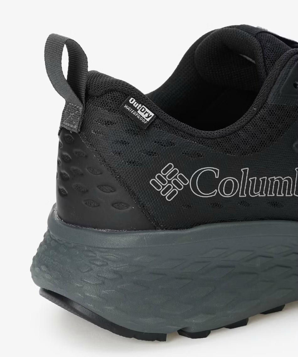 コロンビア(Columbia) スニーカー コノス ティーアールエス アウト