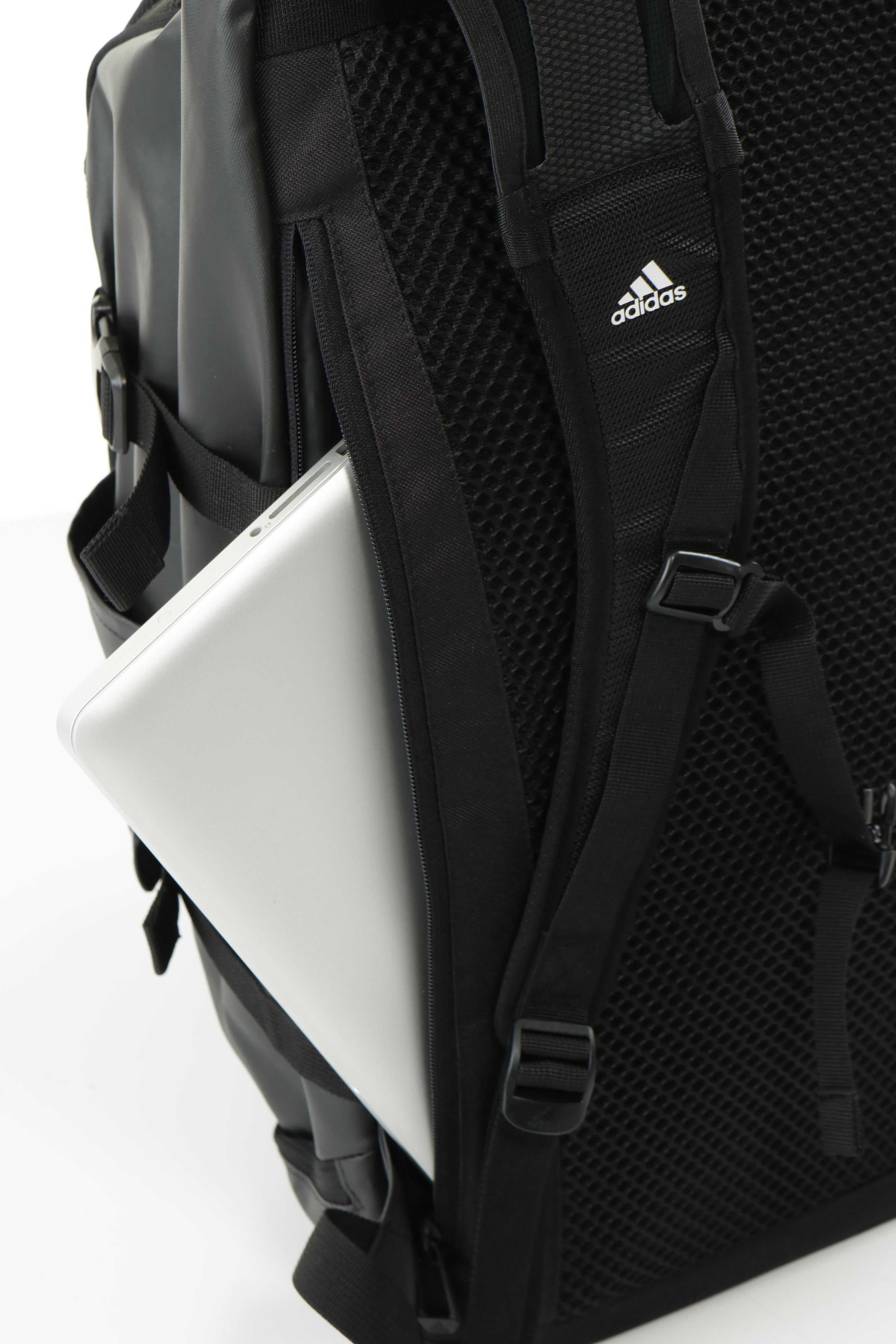 アディダス Adidas バックパック Eps 2 0 バックパック 40l Dt3732 Fst61 スポーツ用品ならヒマラヤオンラインストア 公式 アディダス Adidas バックパック Eps 2 0 バックパック 40l Dt3732 Fst61 スポーツ用品ならヒマラヤオンラインストア 公式