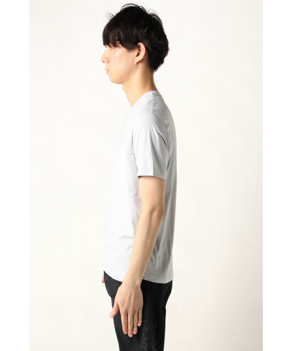 アンダーアーマー(UNDER ARMOUR) Tシャツ 半袖 UAアイソチル ラン 