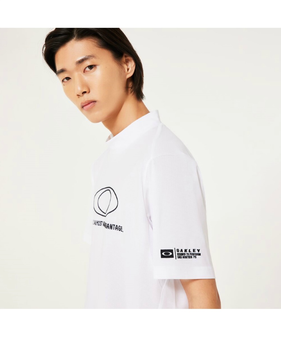 オークリー ゴルフ 半袖 モックネック ウェア ホワイト Mサイズ オークリー(OAKLEY) ゴルフウェア 半袖シャツ ビックロゴ半袖