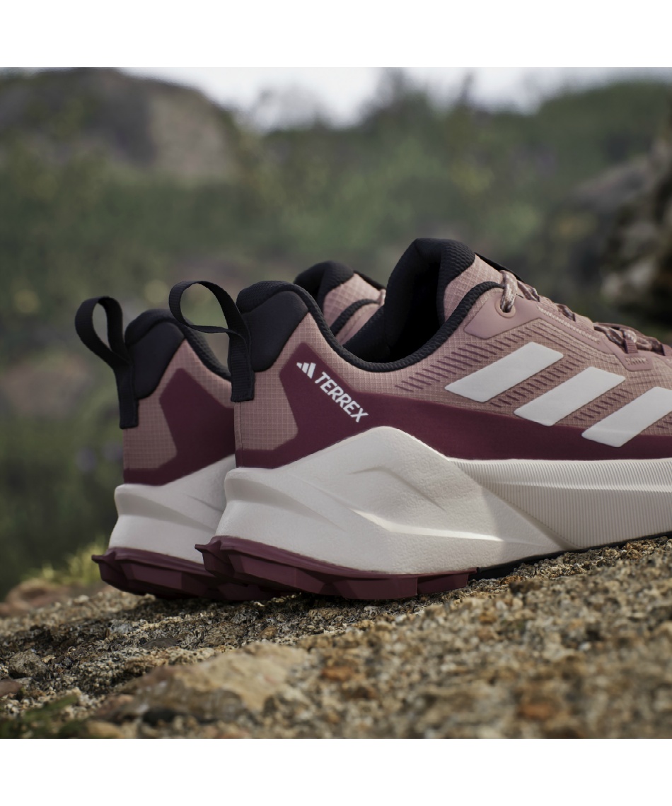 アディダス(adidas) トレッキングシューズ ゴアテックス ローカット