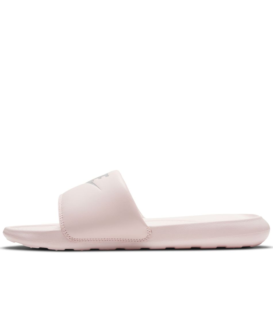 ナイキ(NIKE) シャワーサンダル ビクトリーワン ウィメンズ