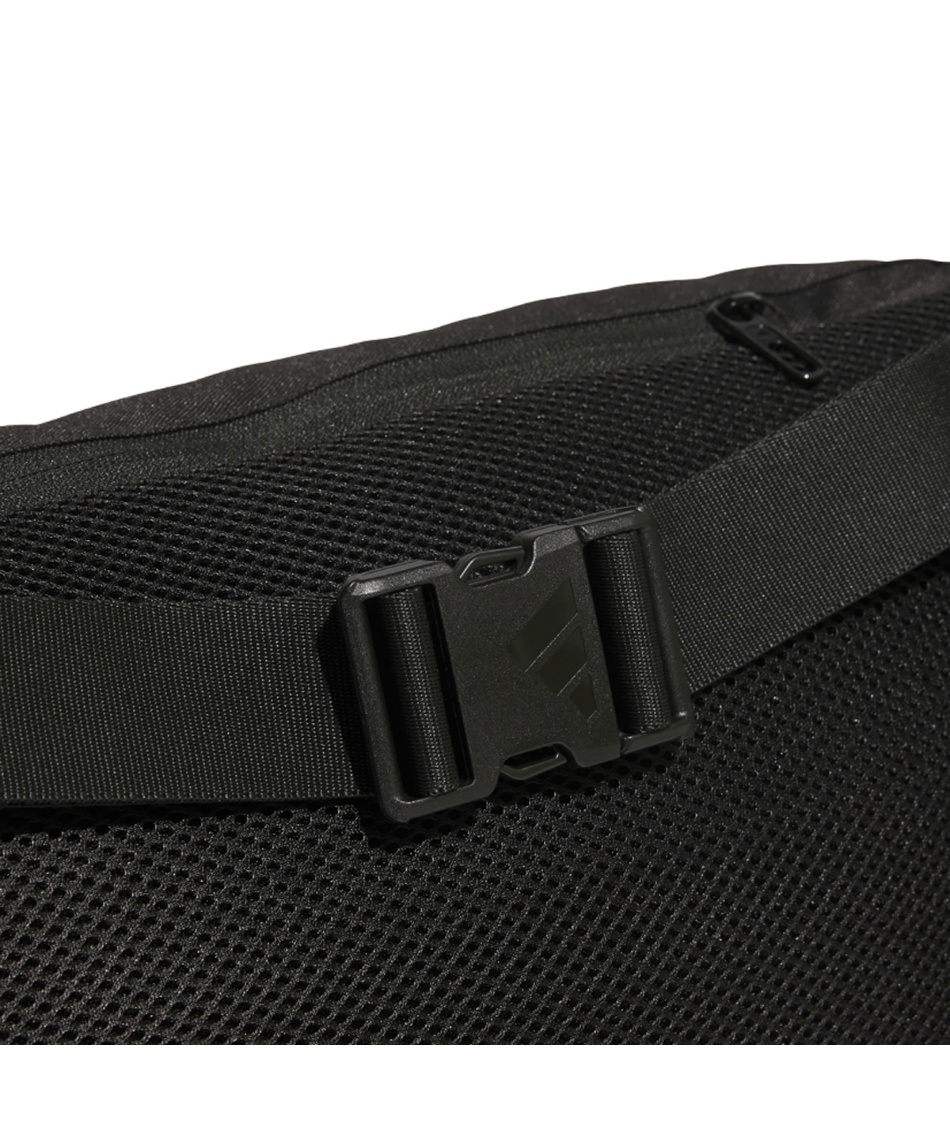 アディダス(adidas) ボディバッグ ユーティリティー クロスボディー