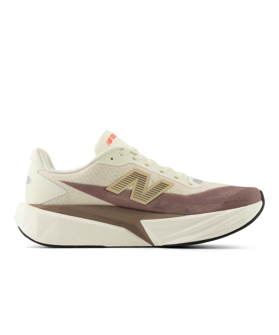 ランニングシューズ フューエルセル レベル v5 FuelCell Rebel v5