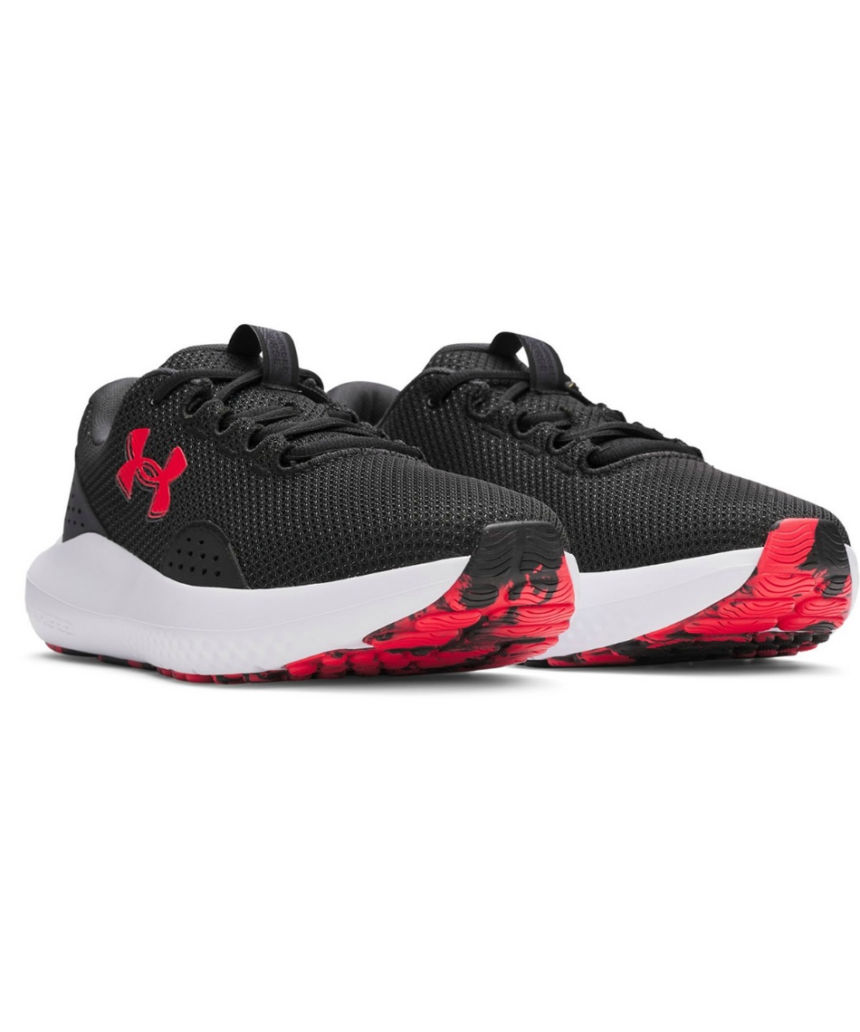 Under Armour Charged 極美品ランニングシューズ Under Armour Charged 極美品ランニングシューズ